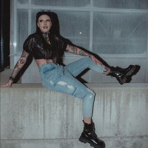 Meet your Posher, Patti